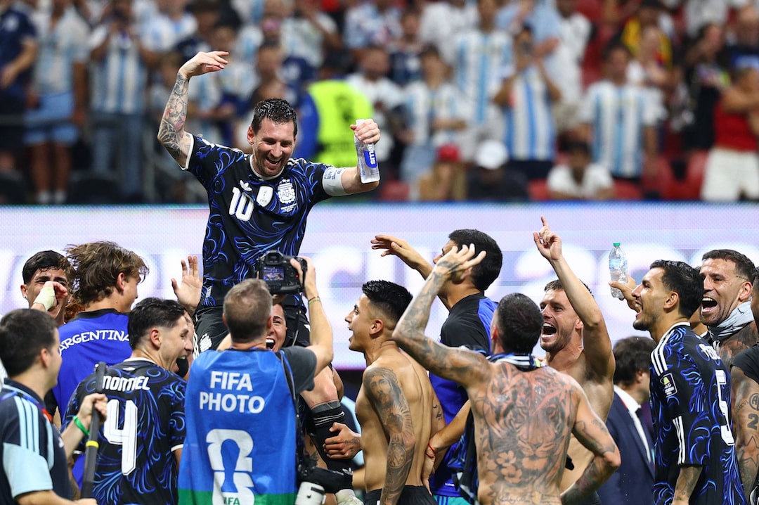 NHẬN ĐỊNH PHONG ĐỘ TÂY BAN NHA VS ARGENTINA
