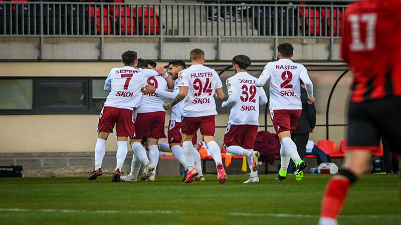 Soi kèo tài xỉu, phạt góc trận Csikszereda Miercurea vs FC Rapid Bucuresti, 02h00 ngày 26/07