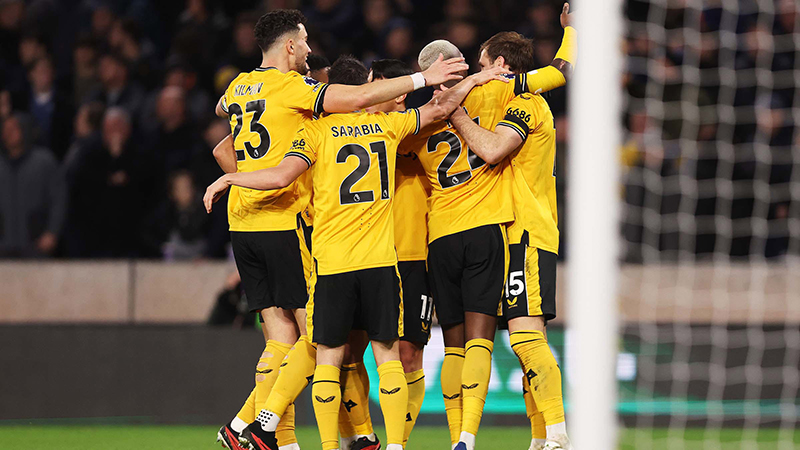 Soi kèo tài xỉu, phạt góc trận Wolves vs Brentford, 22h00 ngày 10/02