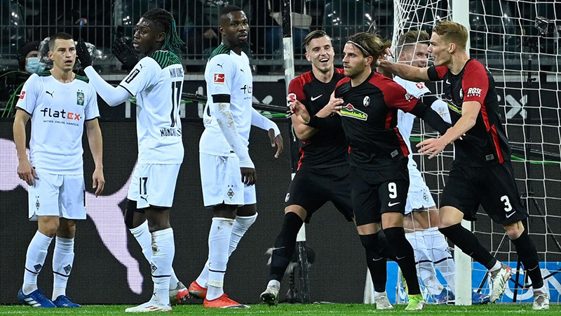 Soi kèo tài xỉu, phạt góc trận Monchengladbach vs Freiburg, 21h30 ngày 04/03