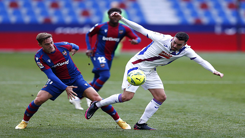 Soi kèo tài xỉu, phạt góc trận Eibar vs Levante, 00h00 ngày 03/09