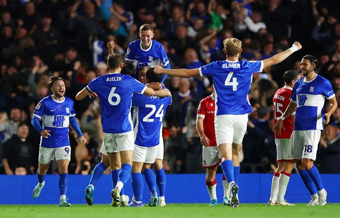 Soi kèo tài xỉu, phạt góc trận Wrexham vs Birmingham, 02h00 ngày 04/10