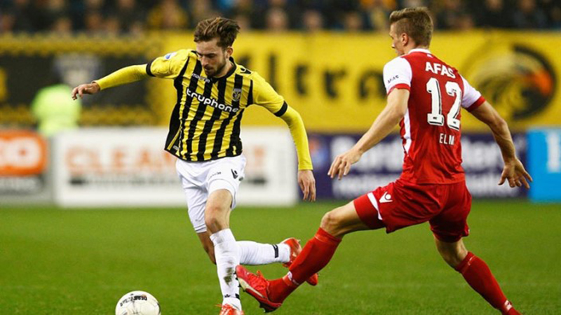 Soi kèo tài xỉu, phạt góc trận AZ Alkmaar vs Vitesse, 19h30 ngày 29/05